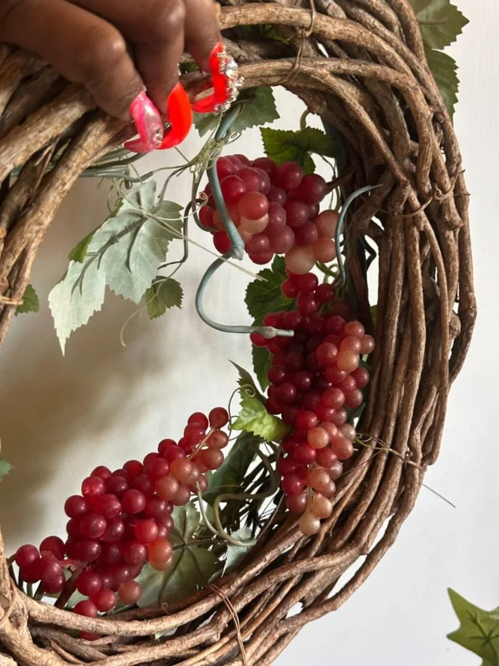 Rustic French Tuscan Country Vineyard European Vintage Grape Wreath 15 Grapevine